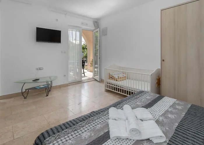 Apartment Cozy In With Wifi